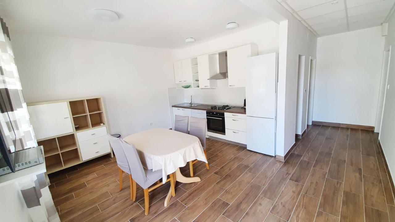 Apartments Simuni 66 Exterior photo